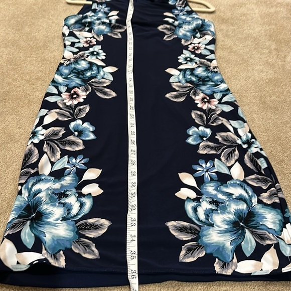 WHBM navy blue floral reversible dress in great condition!​​​​​ - Picture 3 of 9